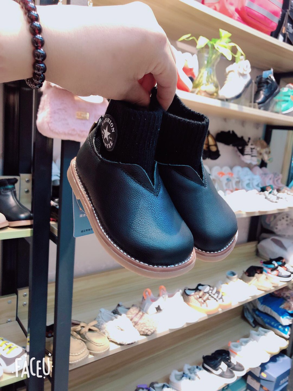 Leather ankle boots of 21-25 yards are soft and comfortable with flying weave thumbnail
