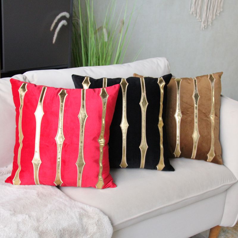 Velvet embroidered light luxury sofa cushions, living room headboard cushions, bay window model room cushions Application Scenario