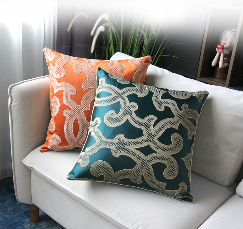 High-precision jacquard light luxury sofa cushions, living room headboard cushions, bay window model room cushions detail image 4