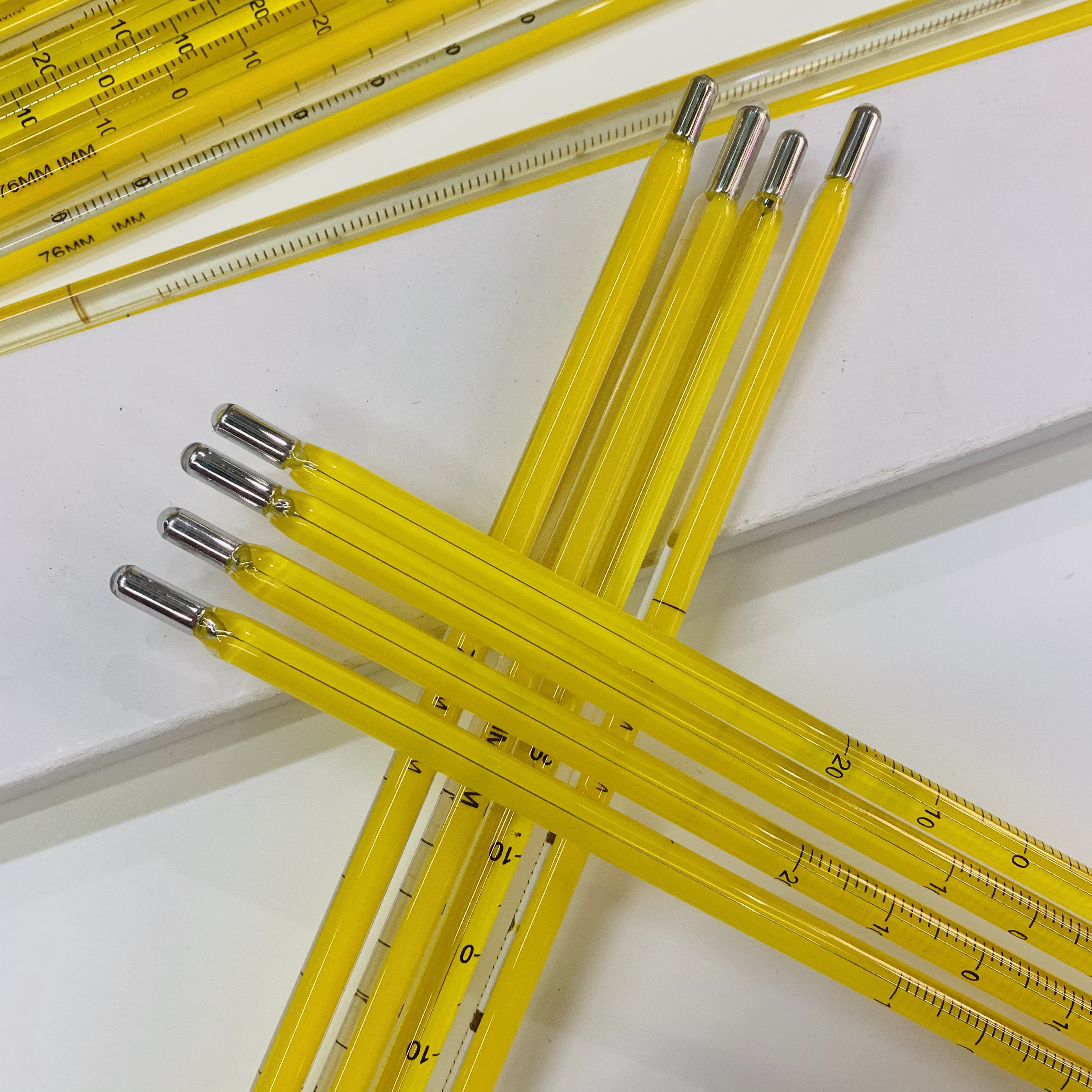 水银玻璃棒高温温度计黄色白色外贸内销产品科教实验室细节图