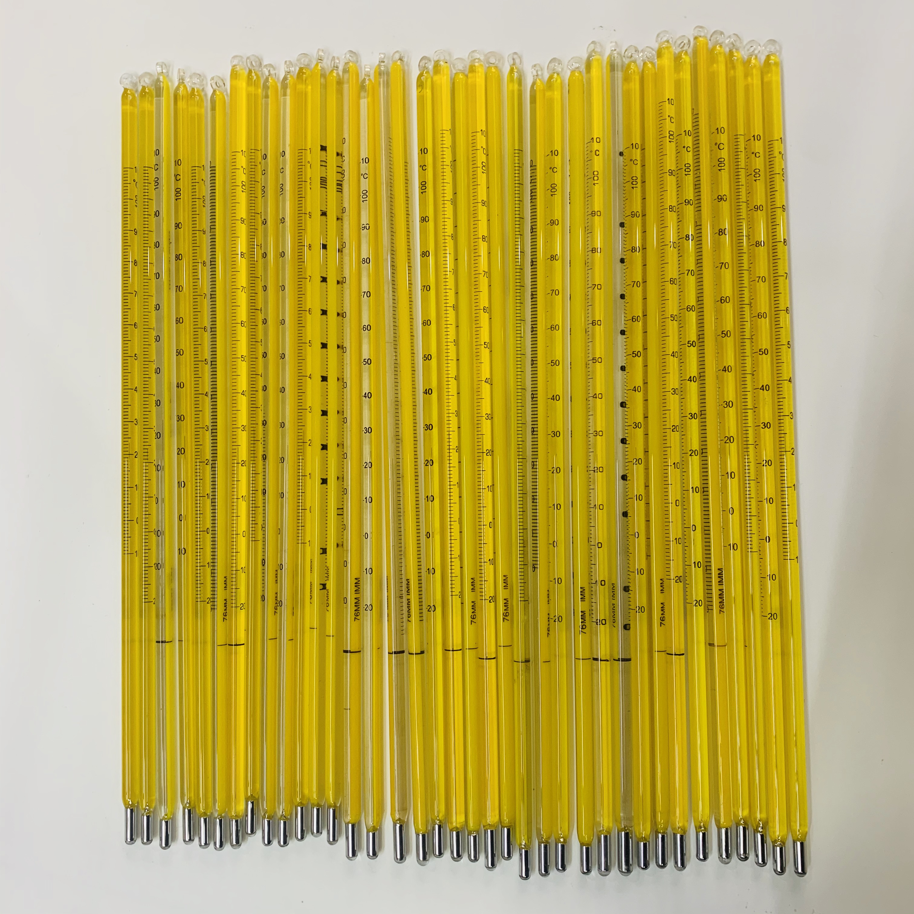 水银玻璃棒高温温度计黄色白色外贸内销产品科教实验室产品图