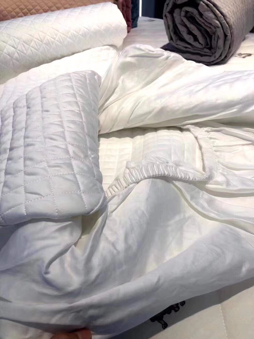 全棉水洗棉床笠单件纯棉加厚夹棉床罩床套防滑固定床垫保细节图