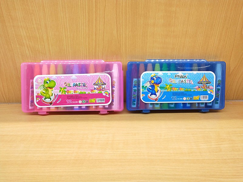 宝贝龙PP盒装油画棒12色丝滑蜡笔儿童美术绘画笔可水洗不沾手批发详情图12