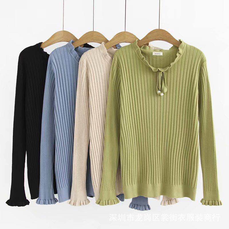 A new 2020 autumn/winter sweater for women with a bow tie and lotus leaf collar, a Korean-style knitted base layer for students