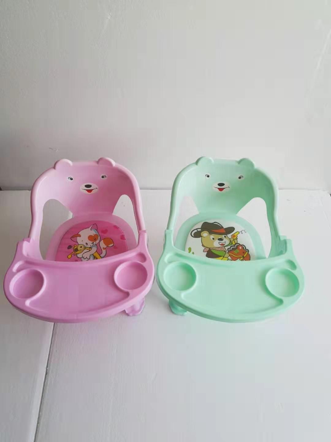 儿童餐椅塑料叫叫椅小板凳宝宝吃饭桌玩具放屁带扶手靠背婴儿