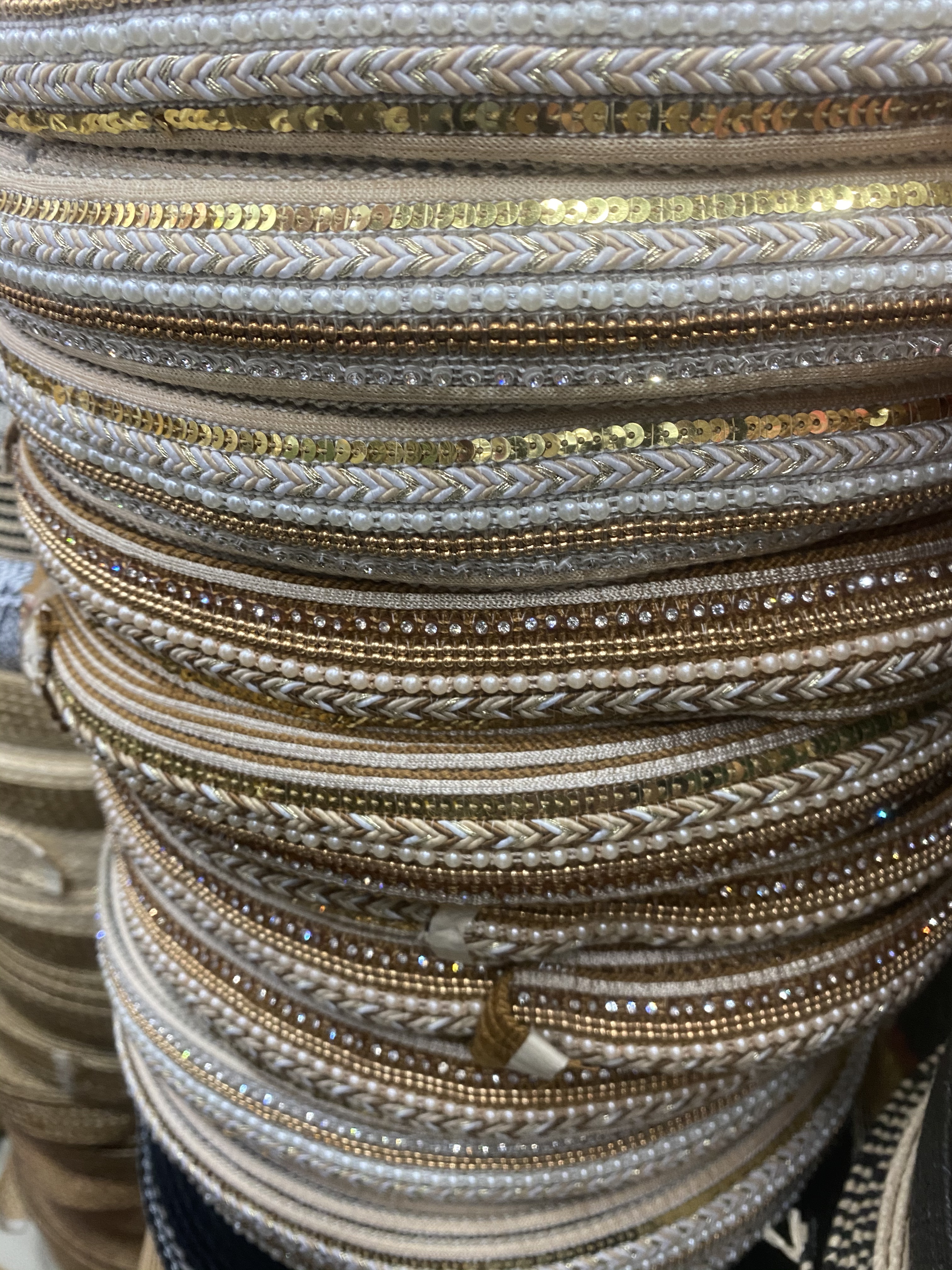 Webbing details Picture