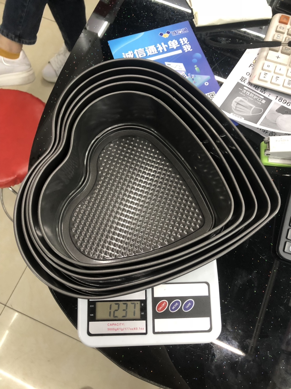 五件套爱心蛋糕模，带扣烤盘
