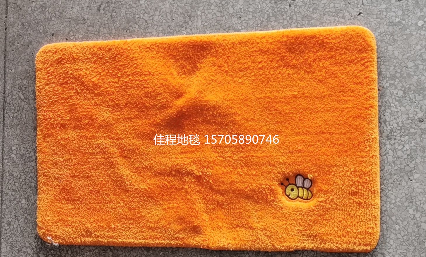 New TPR base microfiber embroidered floor mat, water-absorbing and anti-slip floor mat, microfiber floor mat, household floor mat Application Scenario