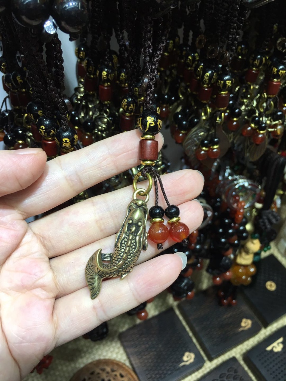 ⚜️⚜️纯铜钥匙扣 3
纯铜精制，做旧痕迹
可做钥匙扣、包挂件图