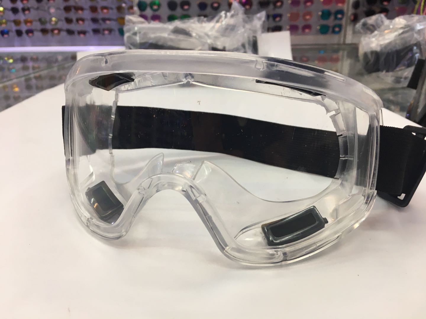 415:85158防雾镜片