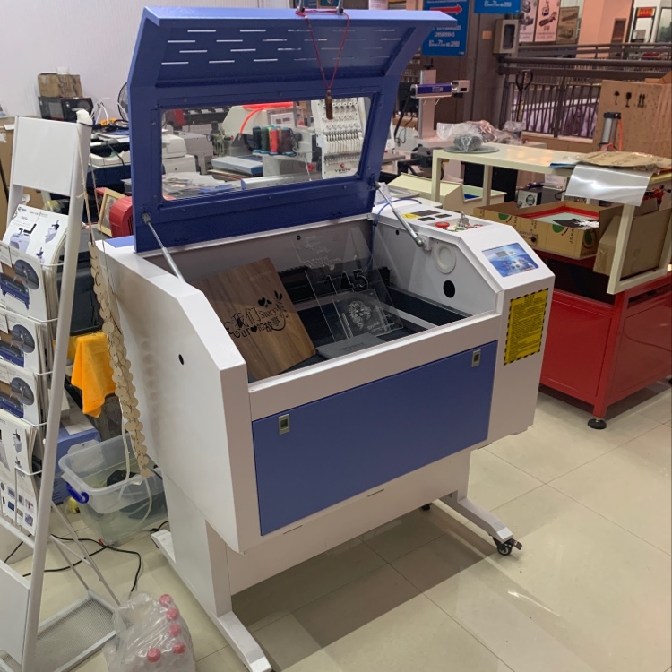 50w small laser engraving and cutting machine, 640 engraving machine, wood engraving machine, acrylic cutting machine