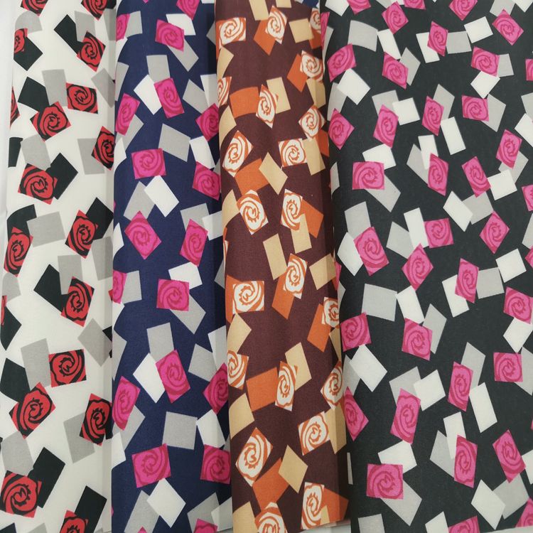 Peach skin velvet printed 020 bags and cosmetic bags material factory direct sales, minimum order quantity one piece