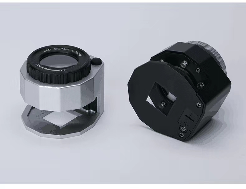 TH-9006A照布镜，带3个LED灯、3个UV验钞灯，光学镜片30倍镜片直径30mm，带刻度底座，黑灰2色详情图5