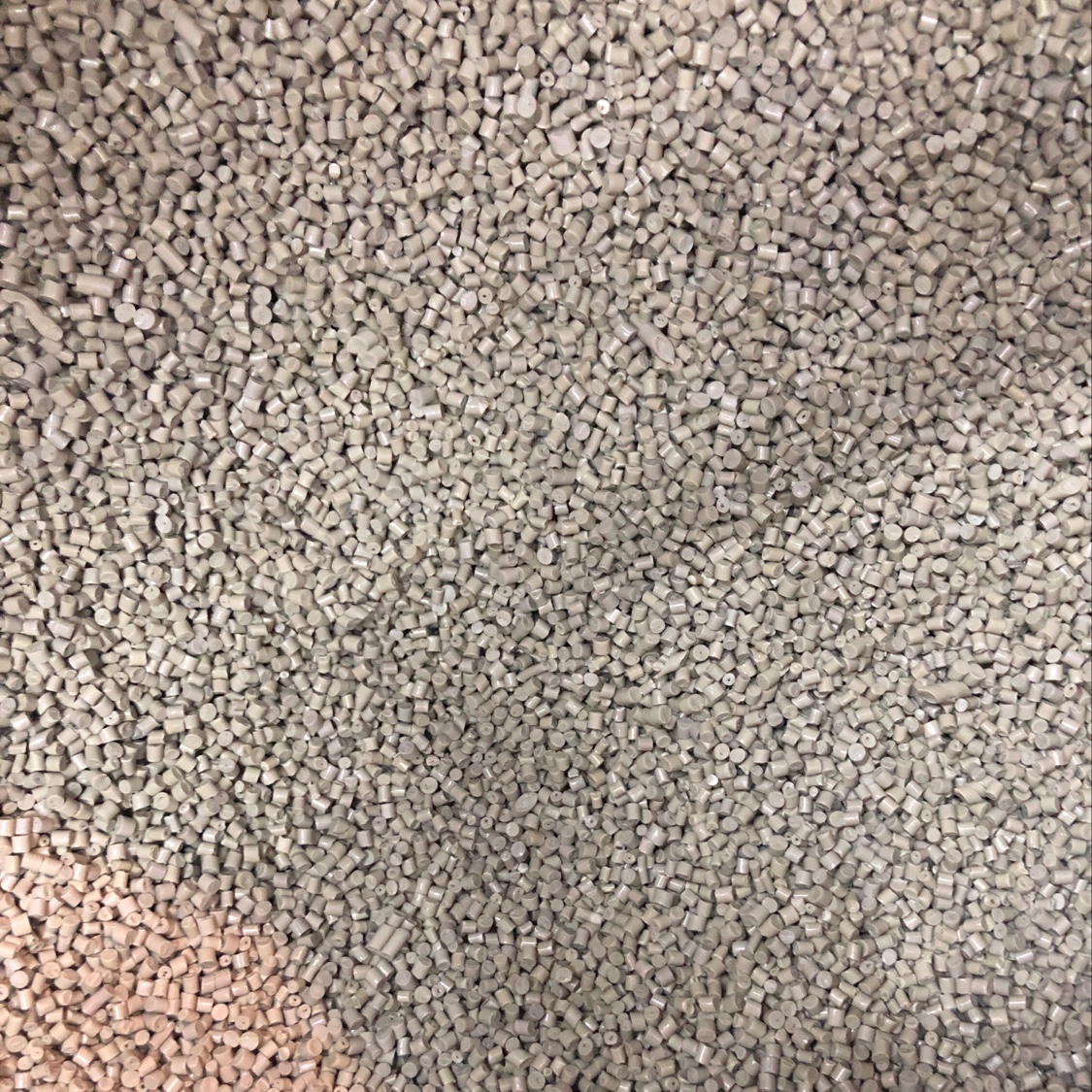 塑料粒子细节图