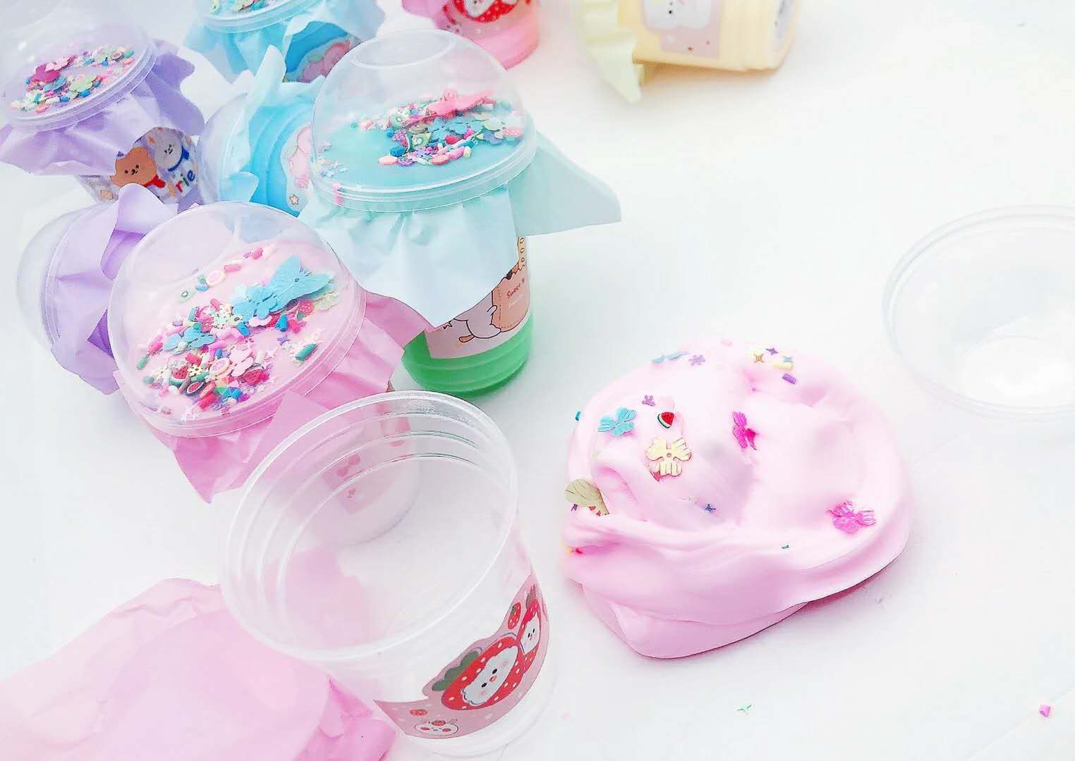 冰淇淋杯水果奶芙泥细节图