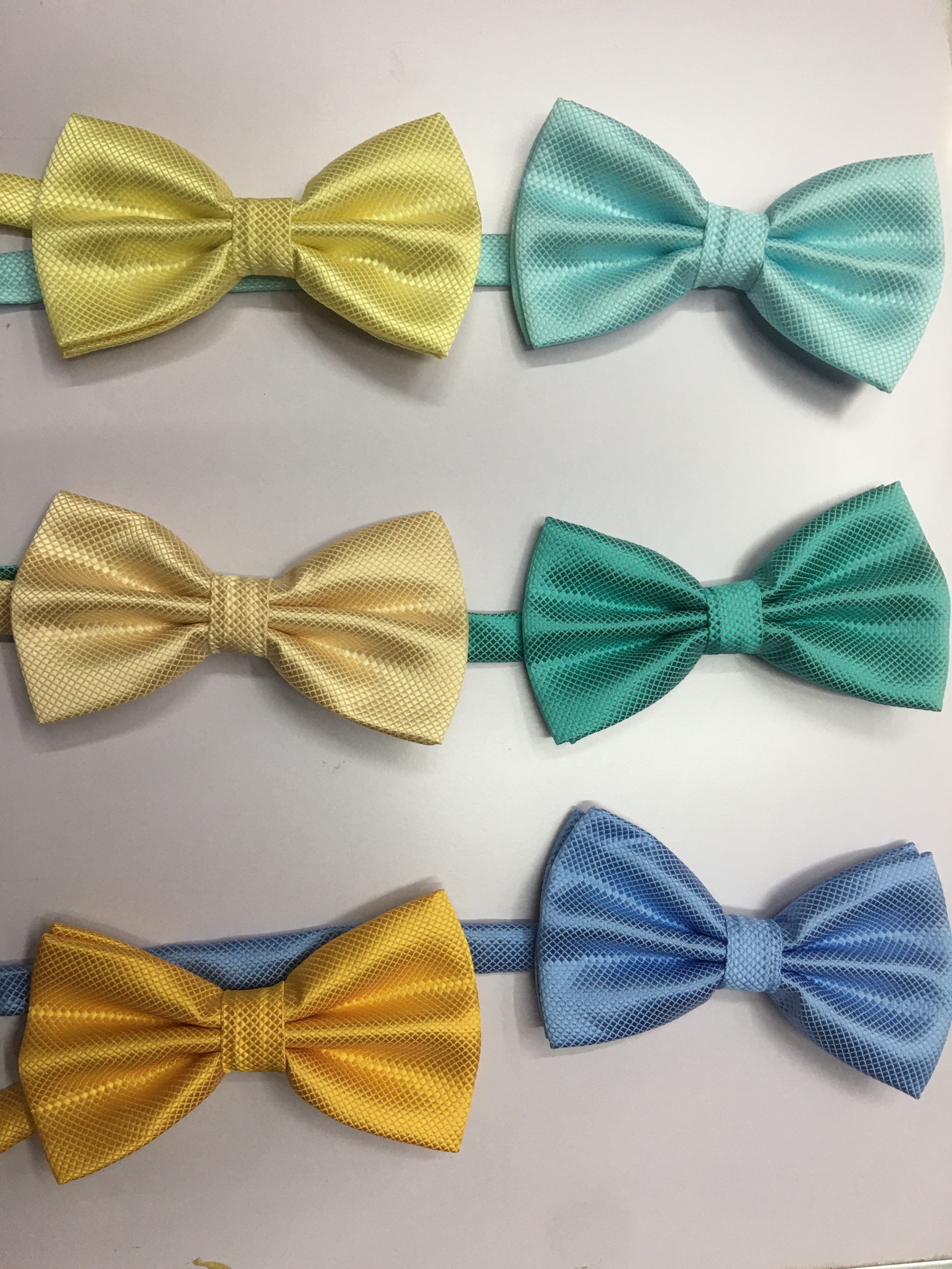 960 polyester jacquard bow tie, 40 colors per pattern, 200 sets per box undefined