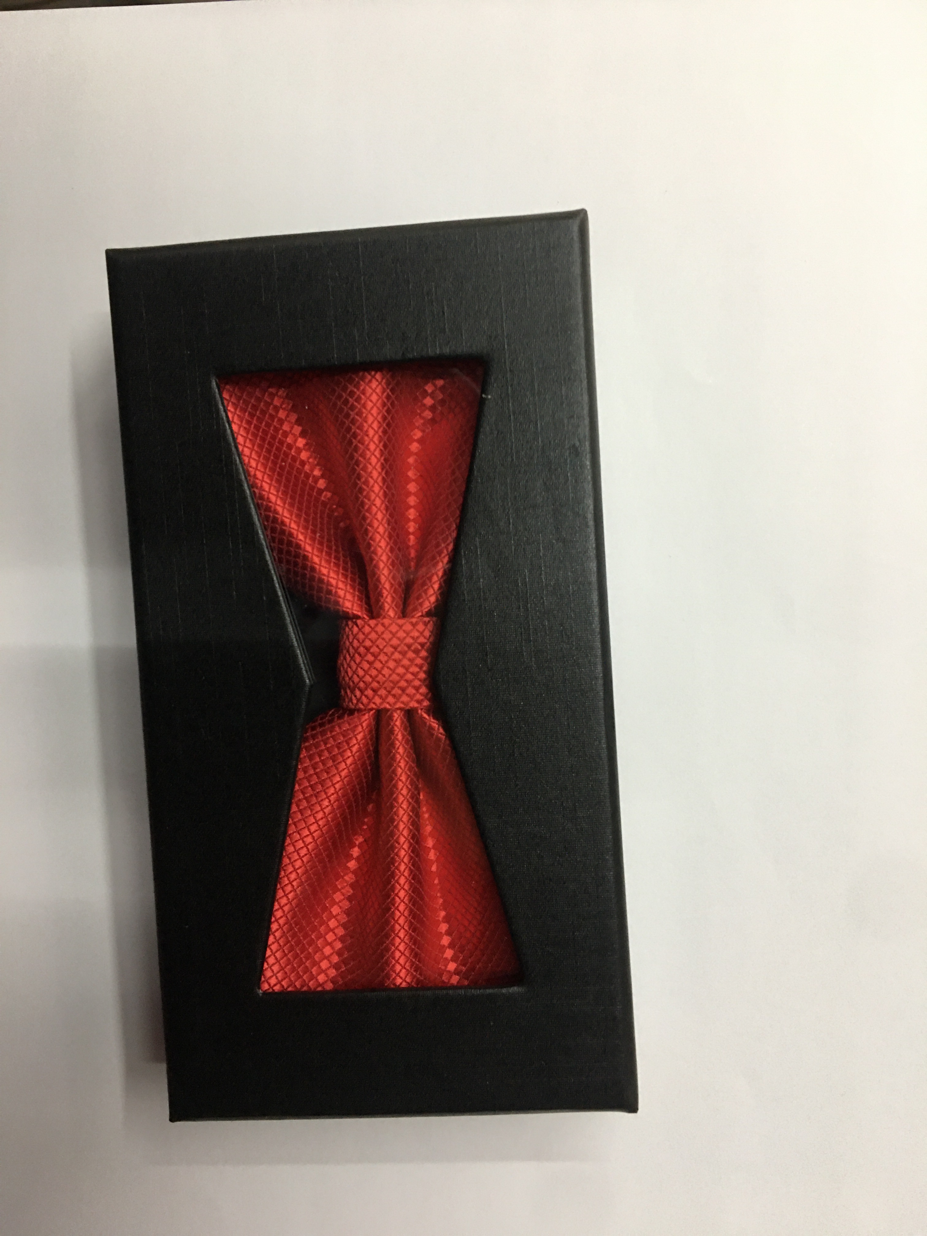 960 polyester jacquard bow tie, 40 colors per pattern, 200 sets per box undefined