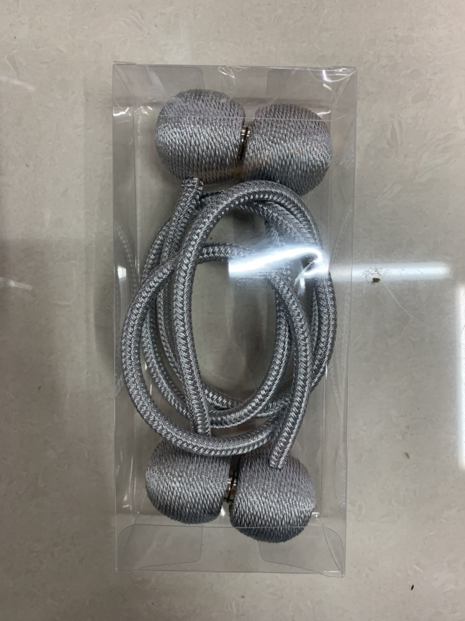 New style factory direct sales, retail and wholesale. Any color of curtain hanging balls and straps can be mailed. 8 New style factory direct sales, retail and wholesale. Any color of curtain hanging balls and straps can be mailed. 8