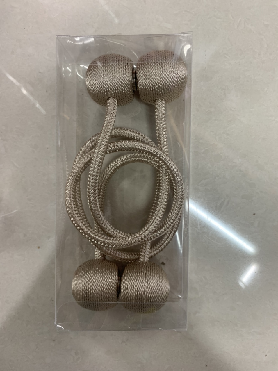 Factory direct sales, retail and wholesale of 12 new styles of curtain ball straps. Any color can be mailed Factory direct sales, retail and wholesale of 12 new styles of curtain ball straps. Any color can be mailed