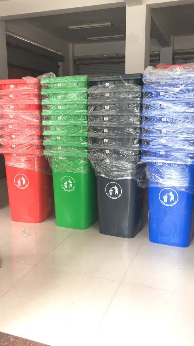 Outdoor Sorting Trash Bin Large Commercial With Cover Outdoor Property Pedal-Type Sanitation Trailer Bucket 240L Kitchen details Picture