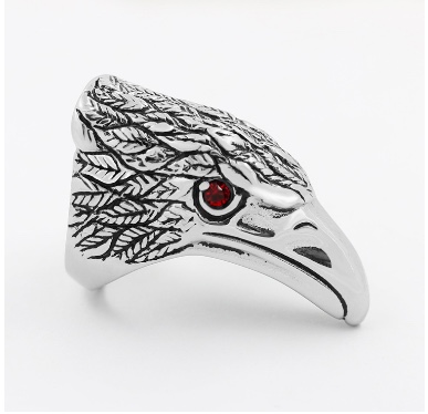 European and American personalized titanium steel men's ring, stainless steel retro animal eagle head ring, eagle men's ring details Picture