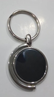 Revolving key chain