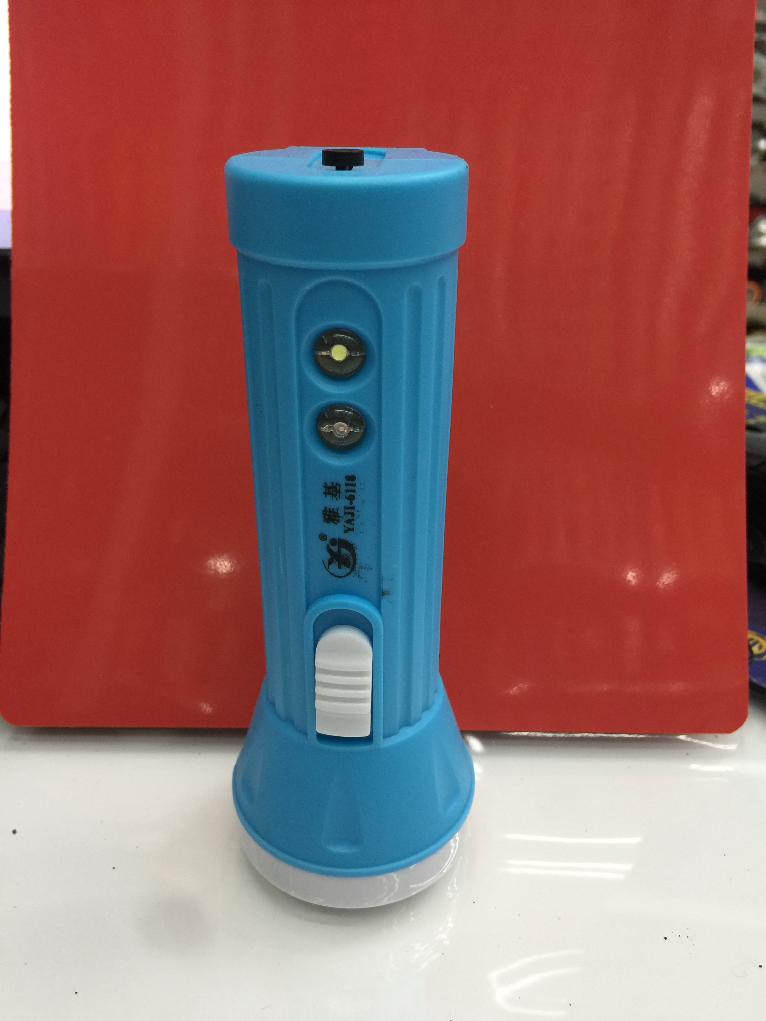 6118T太阳能手电产品图