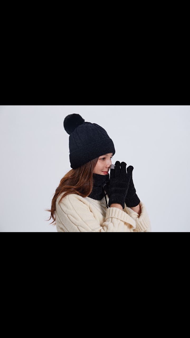 Chenille Fashion Knitted Hat Warm Hat Scarf Glove Three-Piece Set