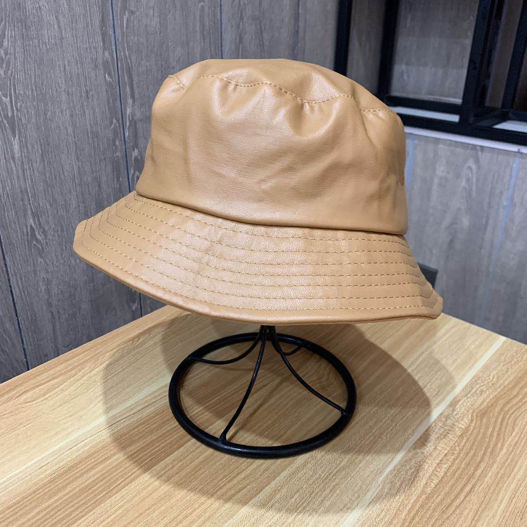 Faux leather fisherman's hat, PU leather basin hat, autumn and winter hat, a trendy brand that shows off your face, childhood fashion, cold style fisherman's hat, versatile hat Application Scenario