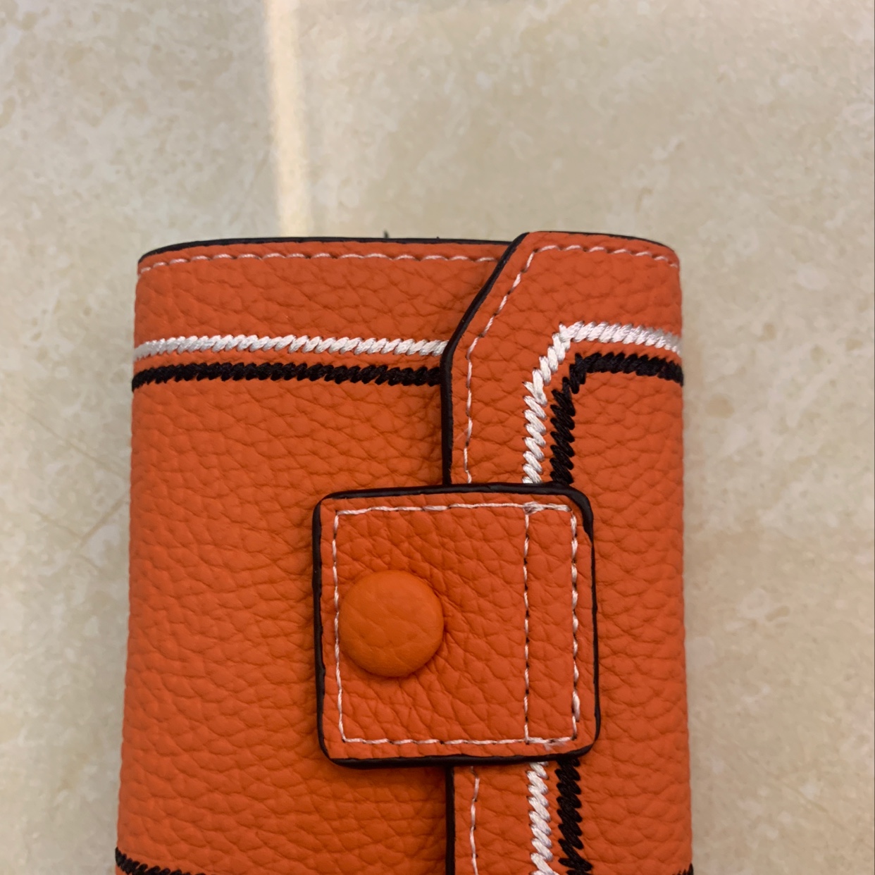 The new card bag is orange details Picture