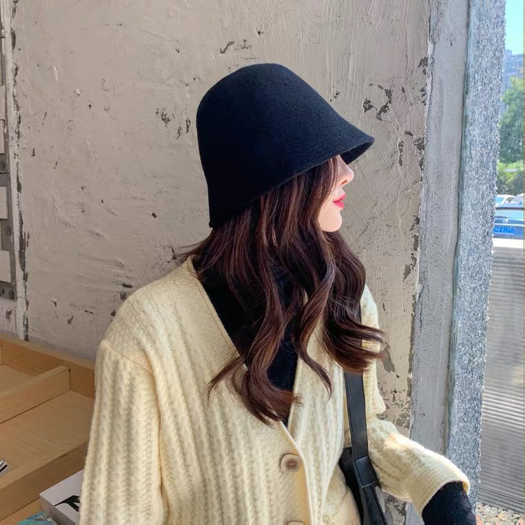 Autumn and winter knitted fisherman hat for women, a new Korean style Internet celebrity, wool and woolen bucket hat, a Japanese style versatile solid color basin hat