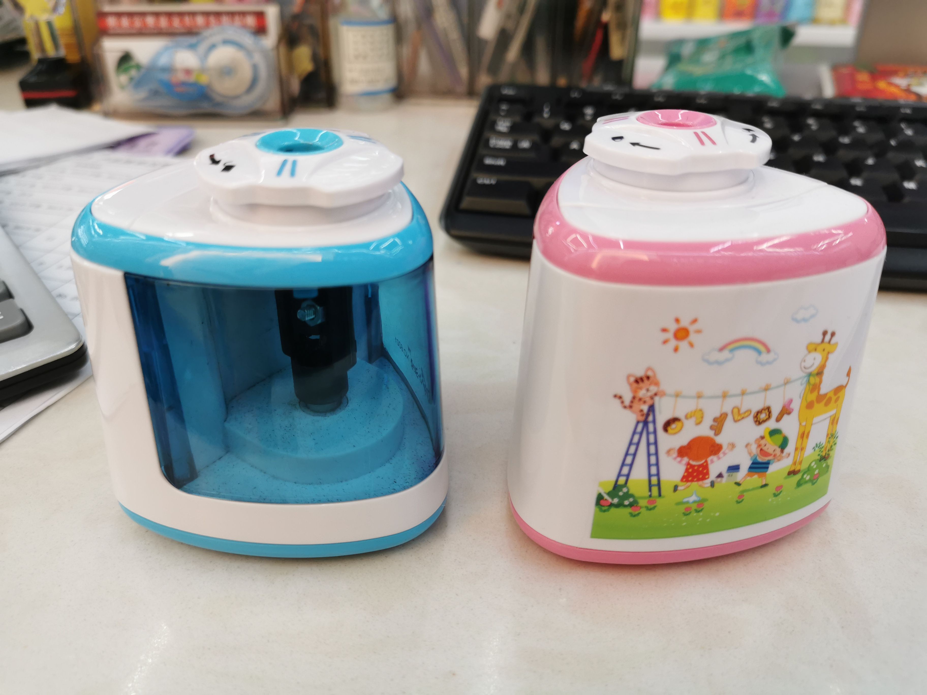 博宝6001电动削笔器全自动学生文具用品