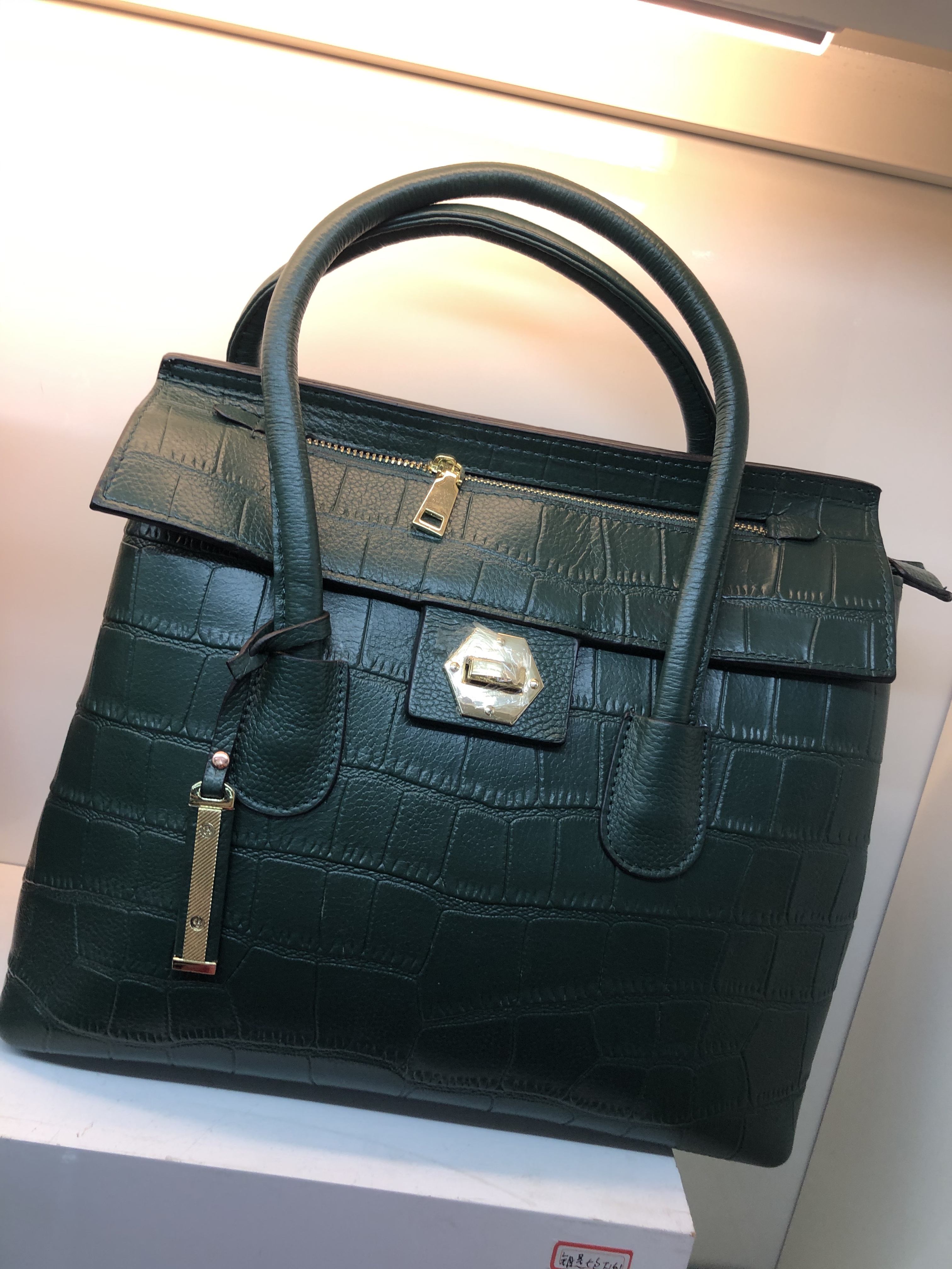 Dark Green Leather Handbag details Picture
