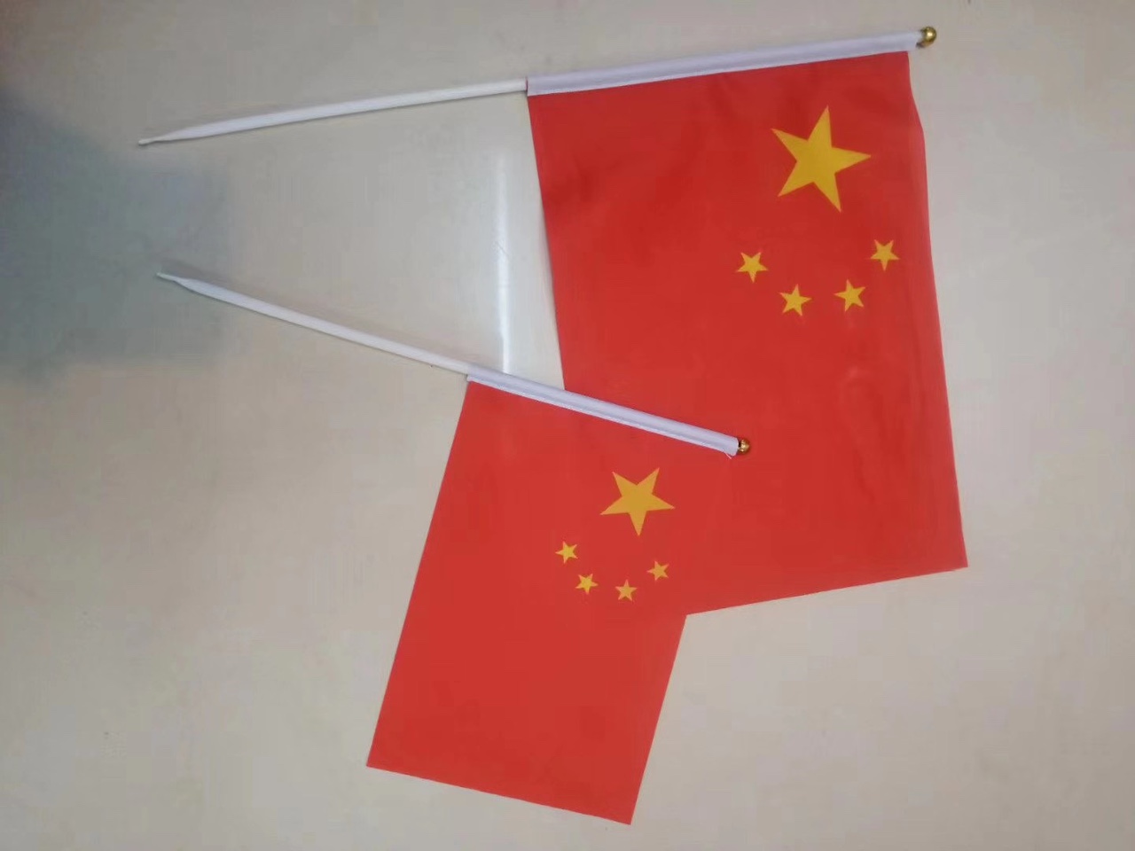 手摇旗