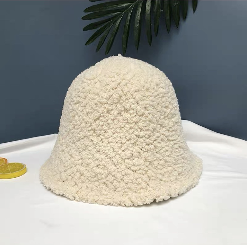 New autumn and winter hats: lambskin fisherman's hat for women, Korean style, trendy and versatile, a popular face show, small plush basin hat, bucket hat details Picture