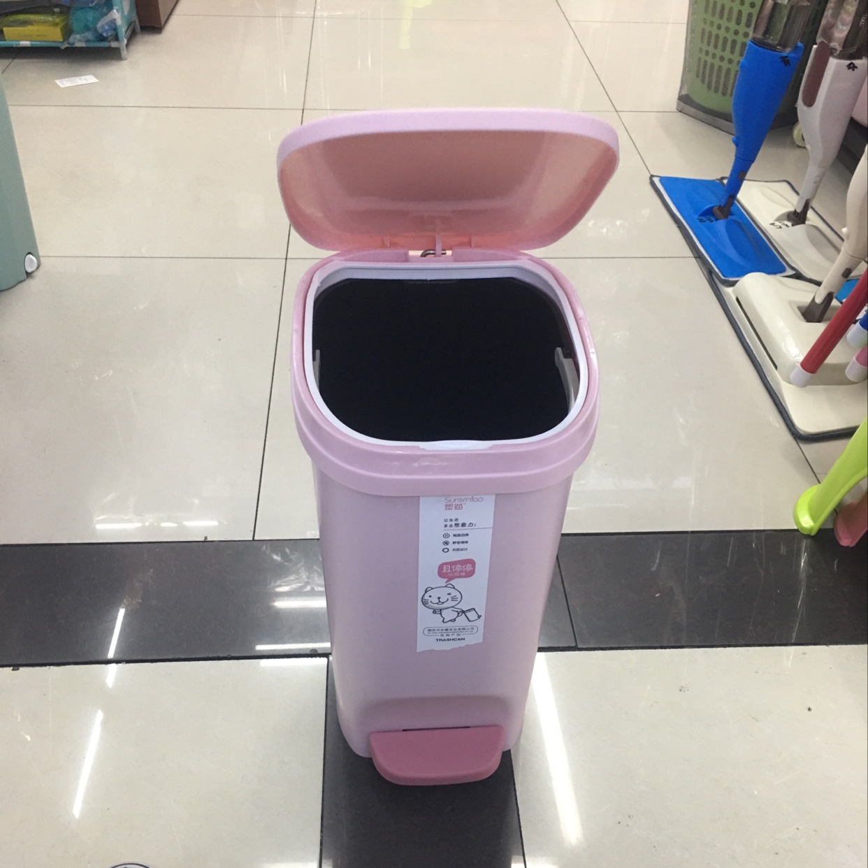 Trash Can Super Easy To Use Trash Can Specification drawing