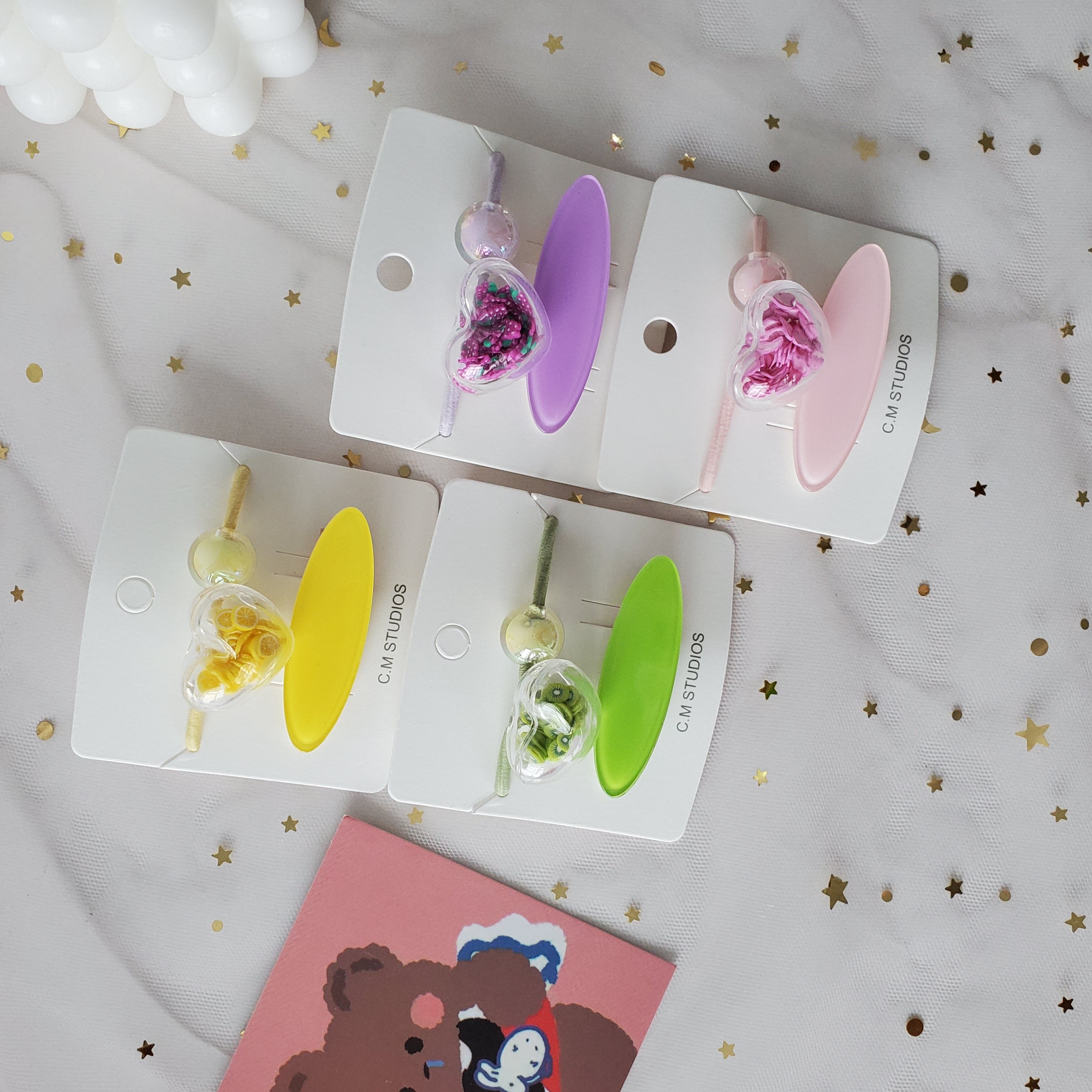 Yiwu's best-selling InS-style Korean-style hair clips and hair accessories are sold directly by the manufacturer. A set of 2 clips