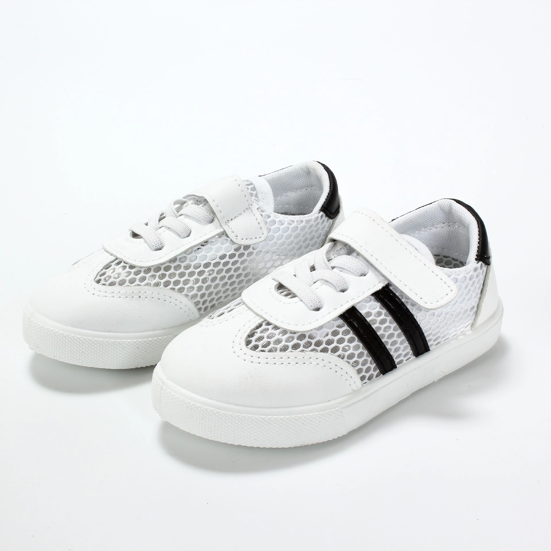 The new winter 2020 children's Sports shoes for boys with soft soles and for girls with wave soles and velvet leisure cotton shoes trend VVVV thumbnail