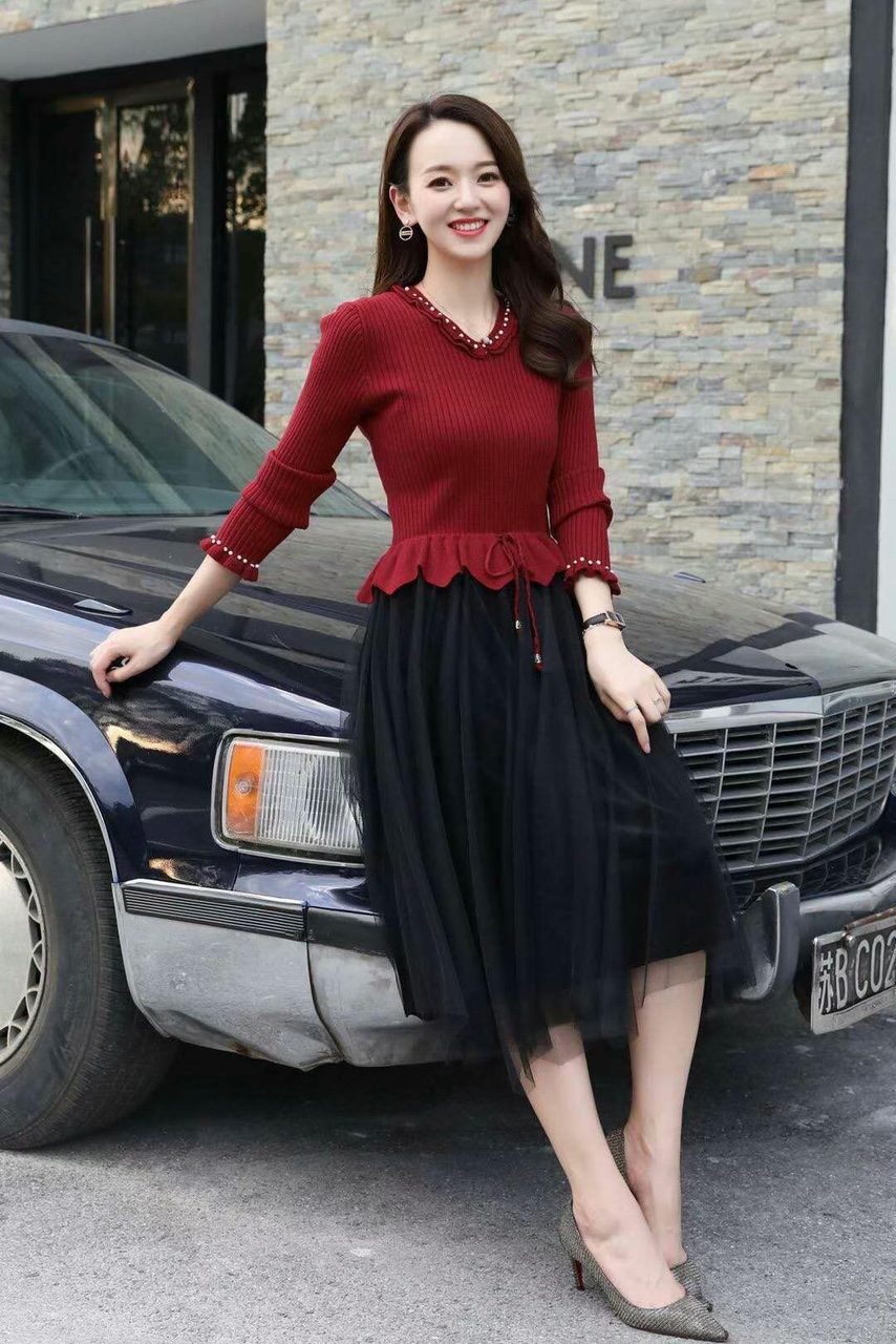 Knitted dress thumbnail
