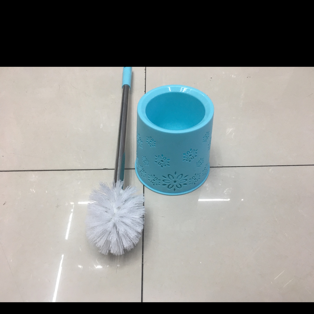 Toilet Brush Light And Exquisite Convenient And Quick Cleaning Toilet Brush Hollow Design Toilet Brush Application Scenario