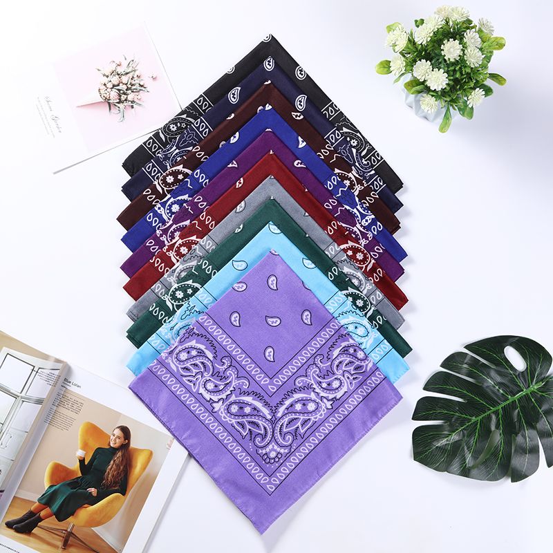 Hao Hao Headscarf Manufacturers Direct Magic Outdoor Sports Square Custom Cashew Flower Riding Mask Paisley Headscarf Spot Polyester Cashew Flower Square Item Picture