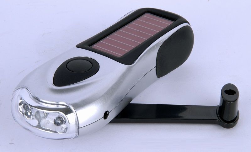 Solar powered flashlight 3LED