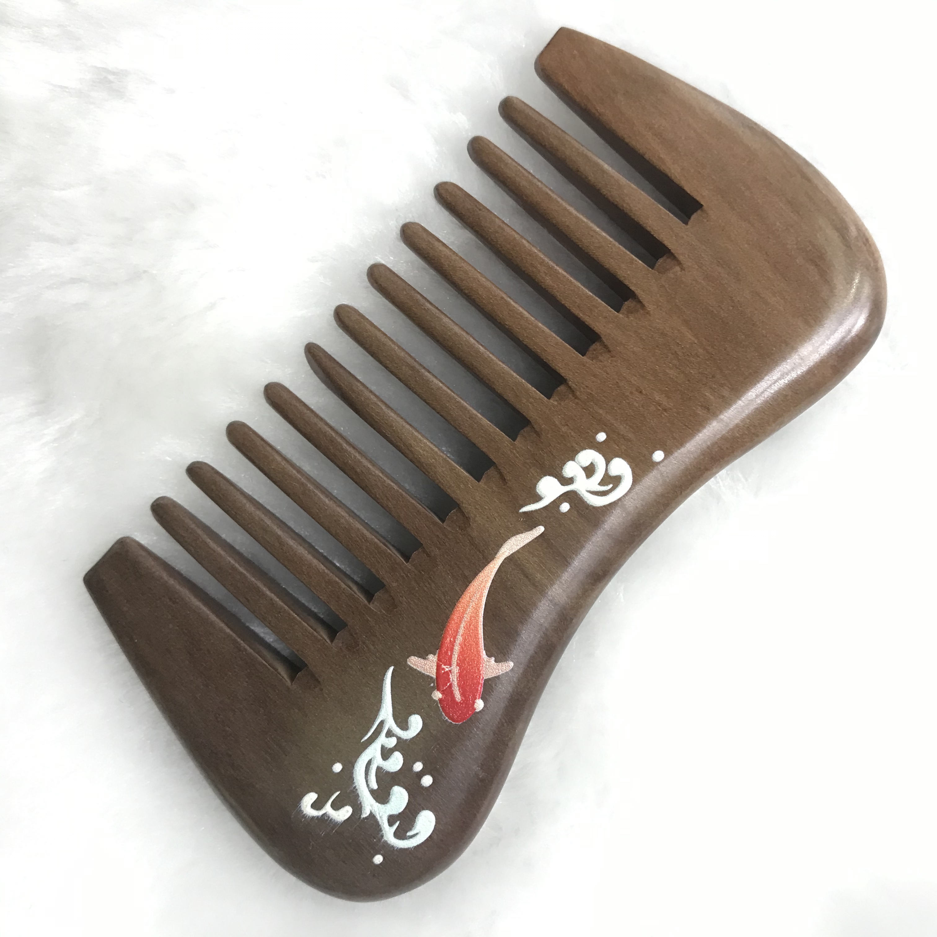 Factory direct sale of natural log peach wood painted Comb 10-2 detail image 6