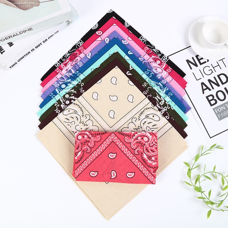 Hao Hao Headscarf Manufacturers Direct Cashew Flower Headscarf Mask Wholesale Cotton Custom Paisley Bandana Headscarf Riding Outdoor Square Spot Application Scenario