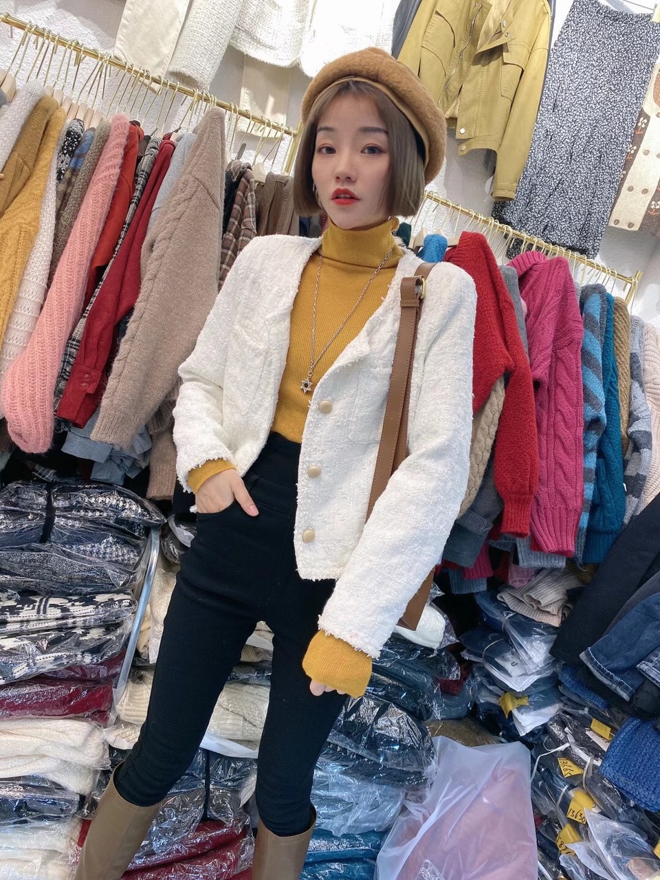小香风白色外套