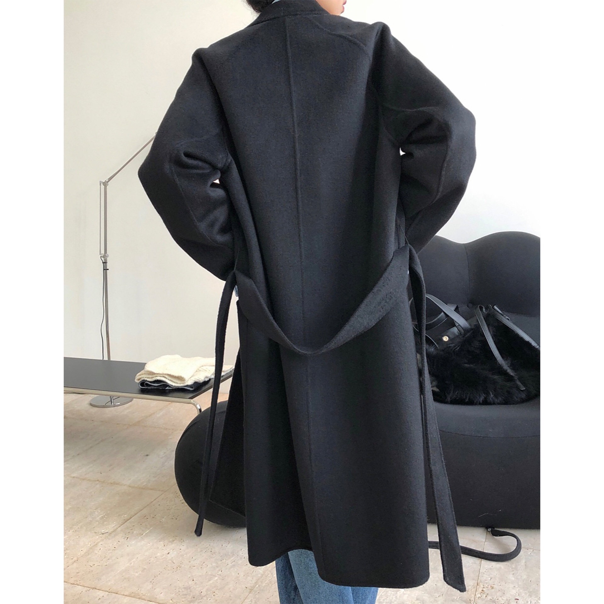 Black Classic Wool Coat Application Scenario