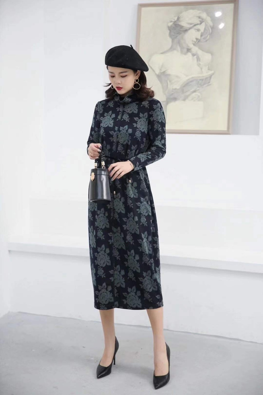 Dress cashmere thumbnail