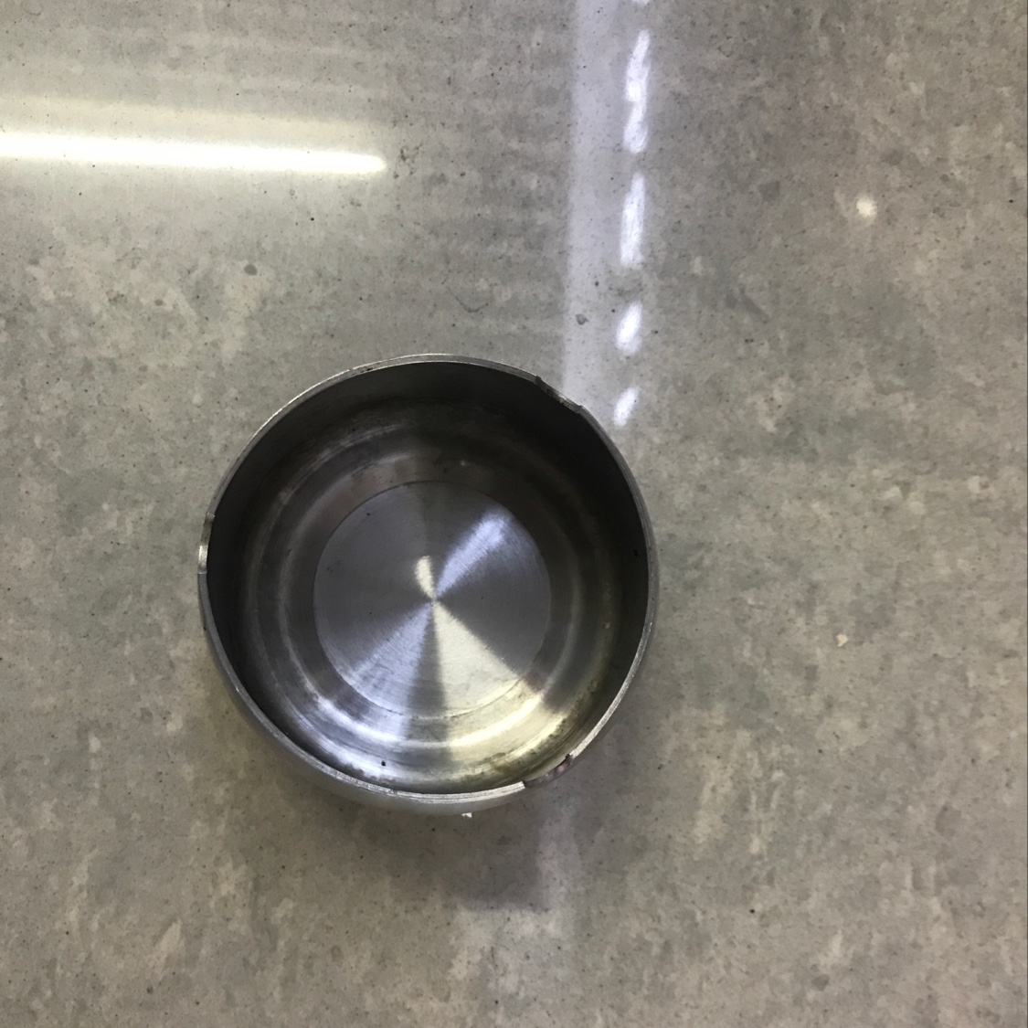 The ashtray thumbnail