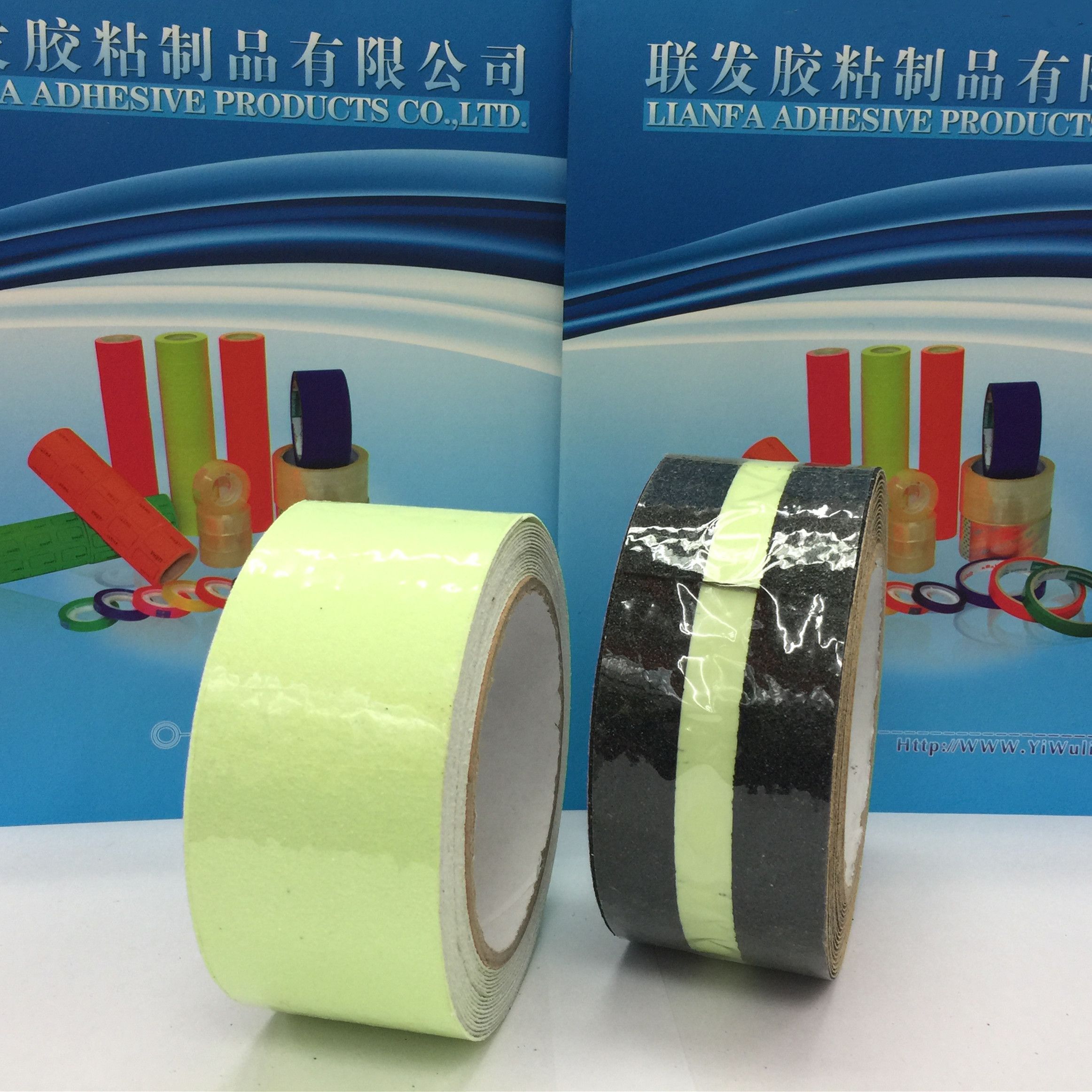 Rubber and plastic anti-skid tape used in bathroom laser anti-slip tape stairs luminous anti-skid tape undefined