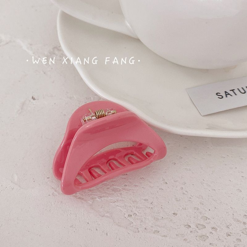 Acrylic Half Round Hair Clip Grab Pink full figure